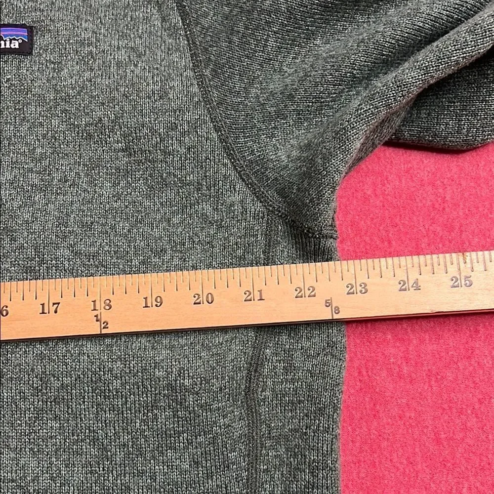 Patagonia Green Quarter-Zip Pullover - Picture 5 of 5